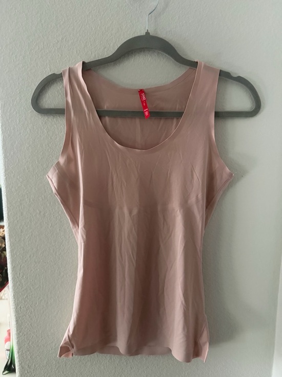SPANX Tops - SPANX Women’s Scoop Neck Tank Top - Dusty Rose